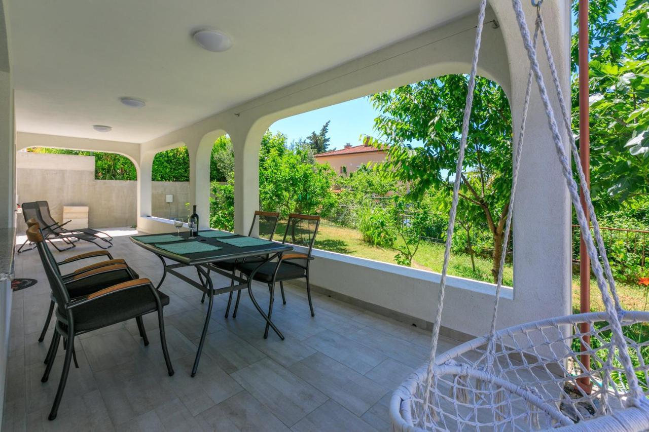 Apartment Olive Selce Zewnętrze zdjęcie